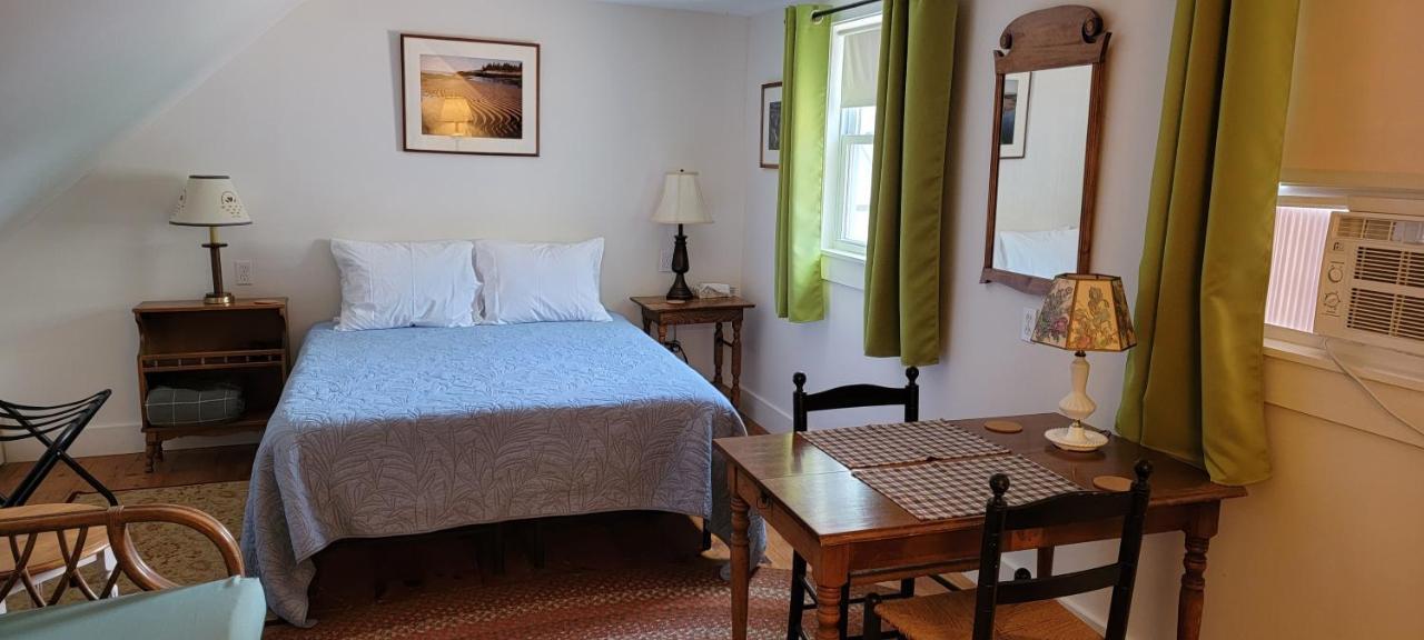 Hawks House Inn Walpole Εξωτερικό φωτογραφία