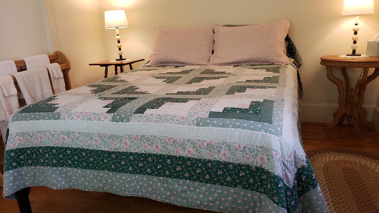 Hawks House Inn Walpole Εξωτερικό φωτογραφία